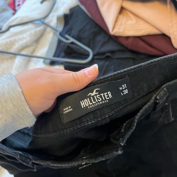 Mens Hollister Jeans - Picture 3 of 3